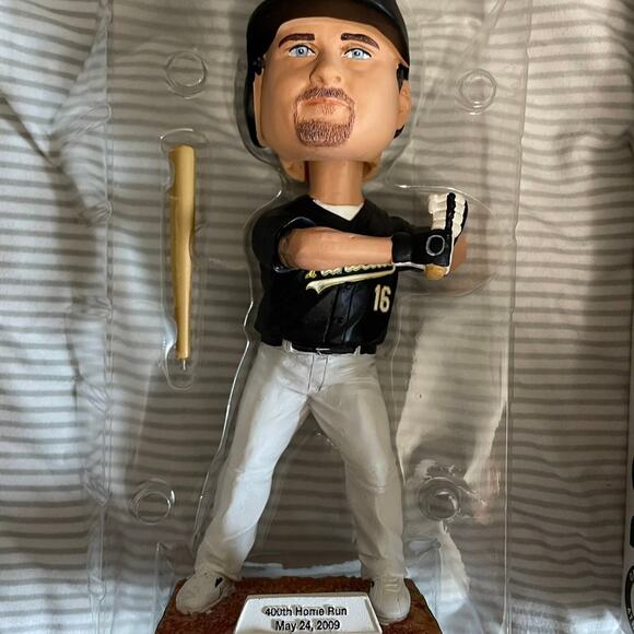 New Oakland A's jason Giambi bobblehead - Picture 4 of 6